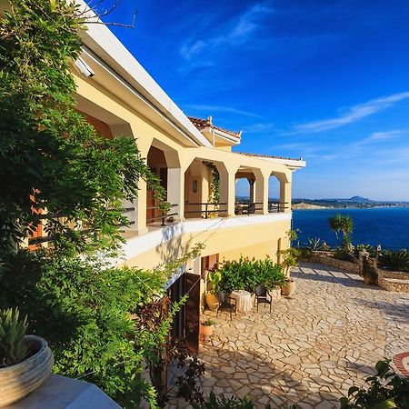 Villa Akros And Suites Keri エクステリア 写真