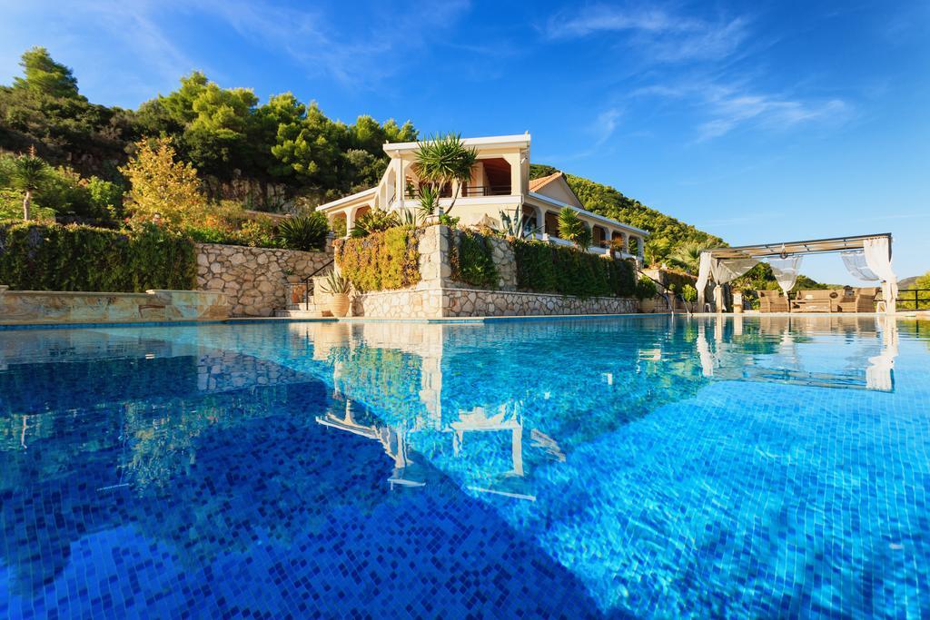Villa Akros And Suites Keri エクステリア 写真