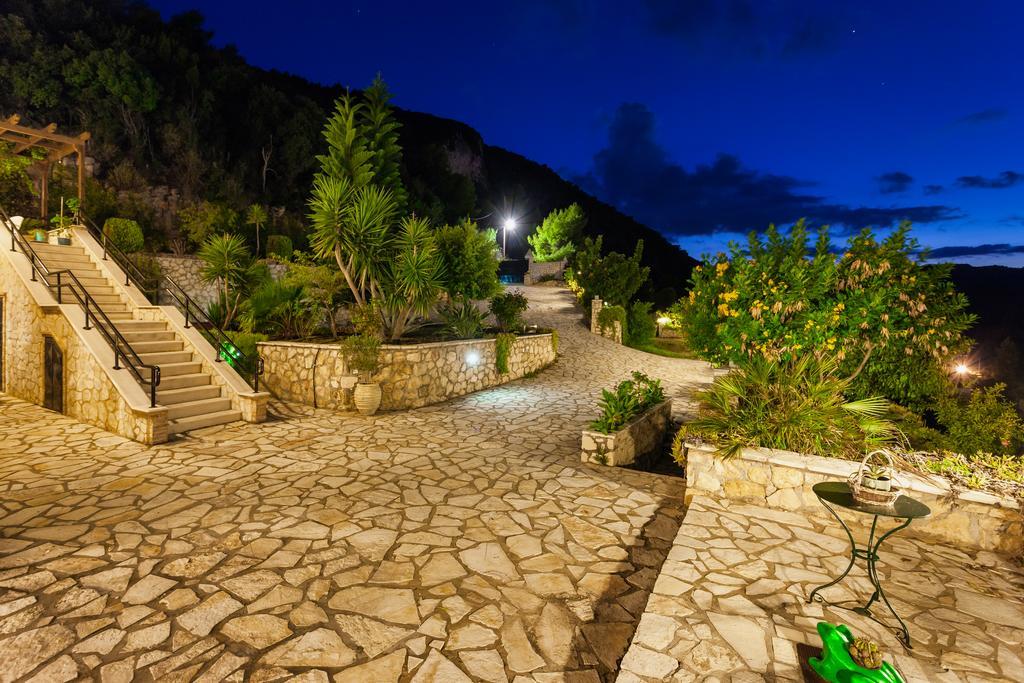 Villa Akros And Suites Keri エクステリア 写真